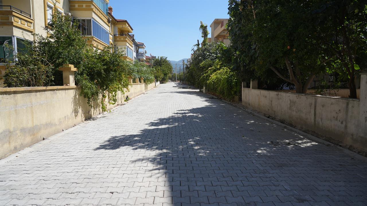 MİLAS BELESİYESİ TARAFINDAN CADDE VE SOKAKLAR SIFIRDAN PARKE İLE KAPLANIYOR
